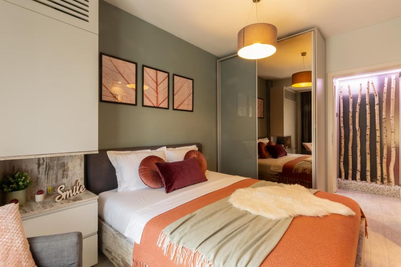 Modern 1Br Apt In The Old Town: The Perfect Choice Бухарест Экстерьер фото