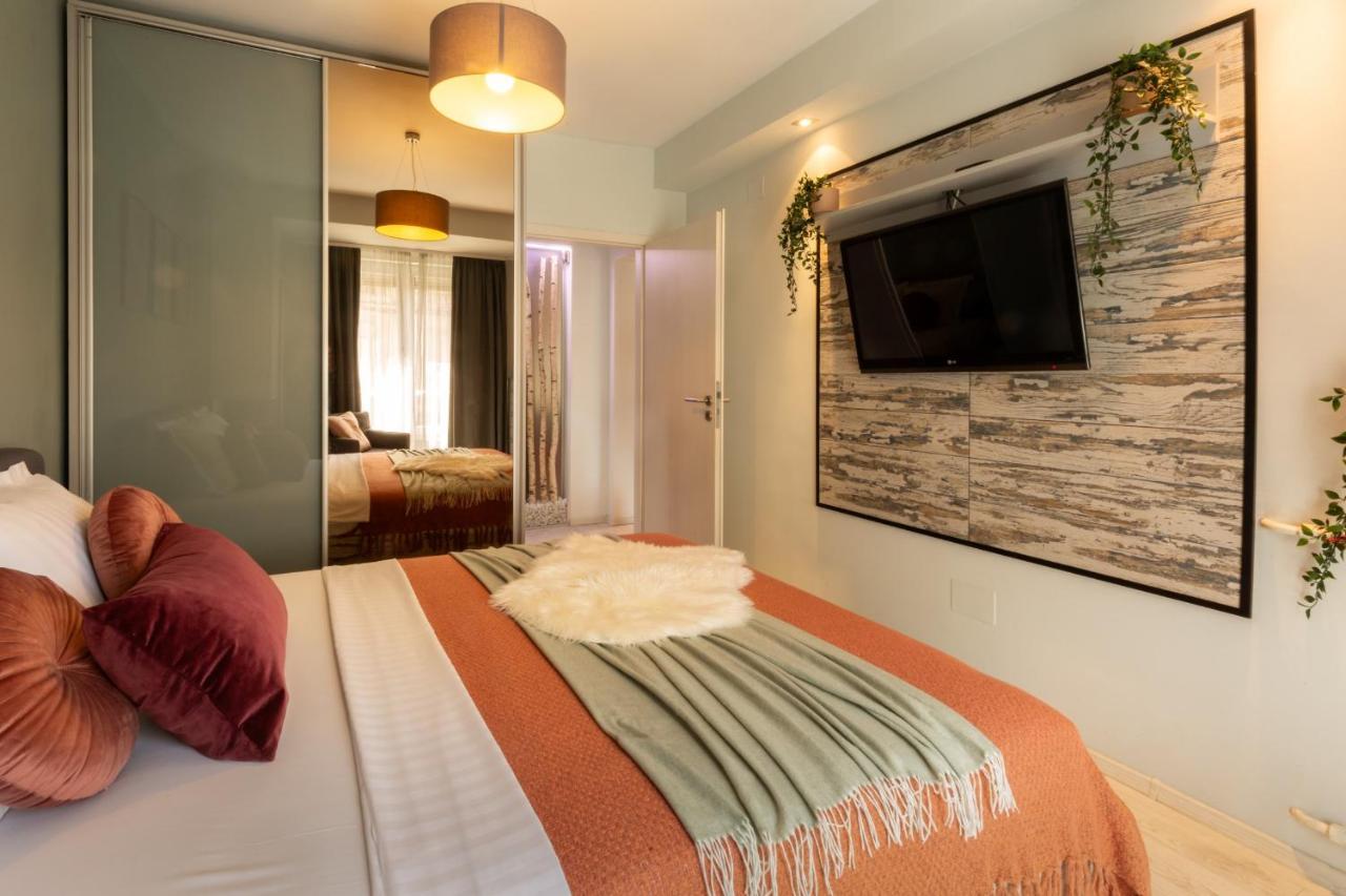 Modern 1Br Apt In The Old Town: The Perfect Choice Бухарест Экстерьер фото