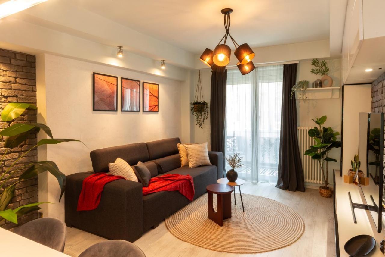 Modern 1Br Apt In The Old Town: The Perfect Choice Бухарест Экстерьер фото