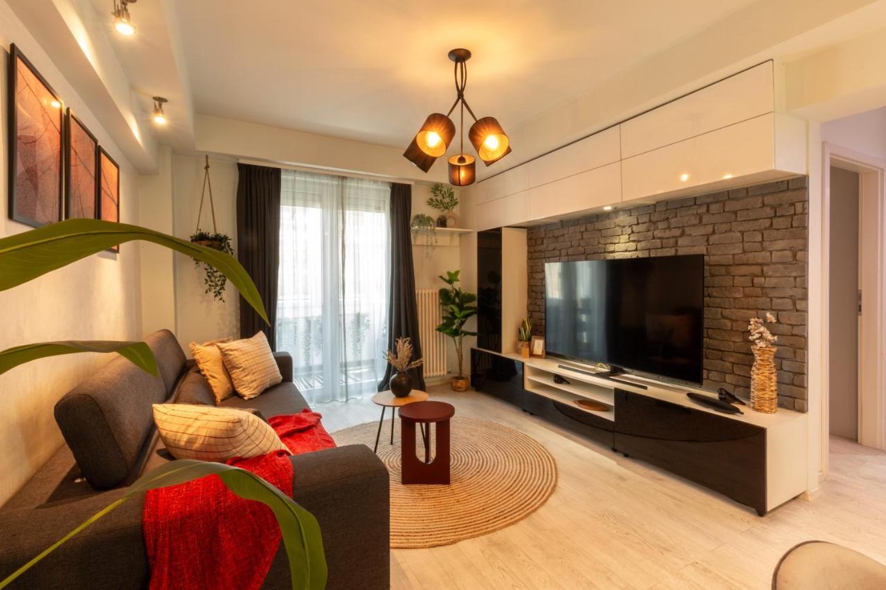 Modern 1Br Apt In The Old Town: The Perfect Choice Бухарест Экстерьер фото