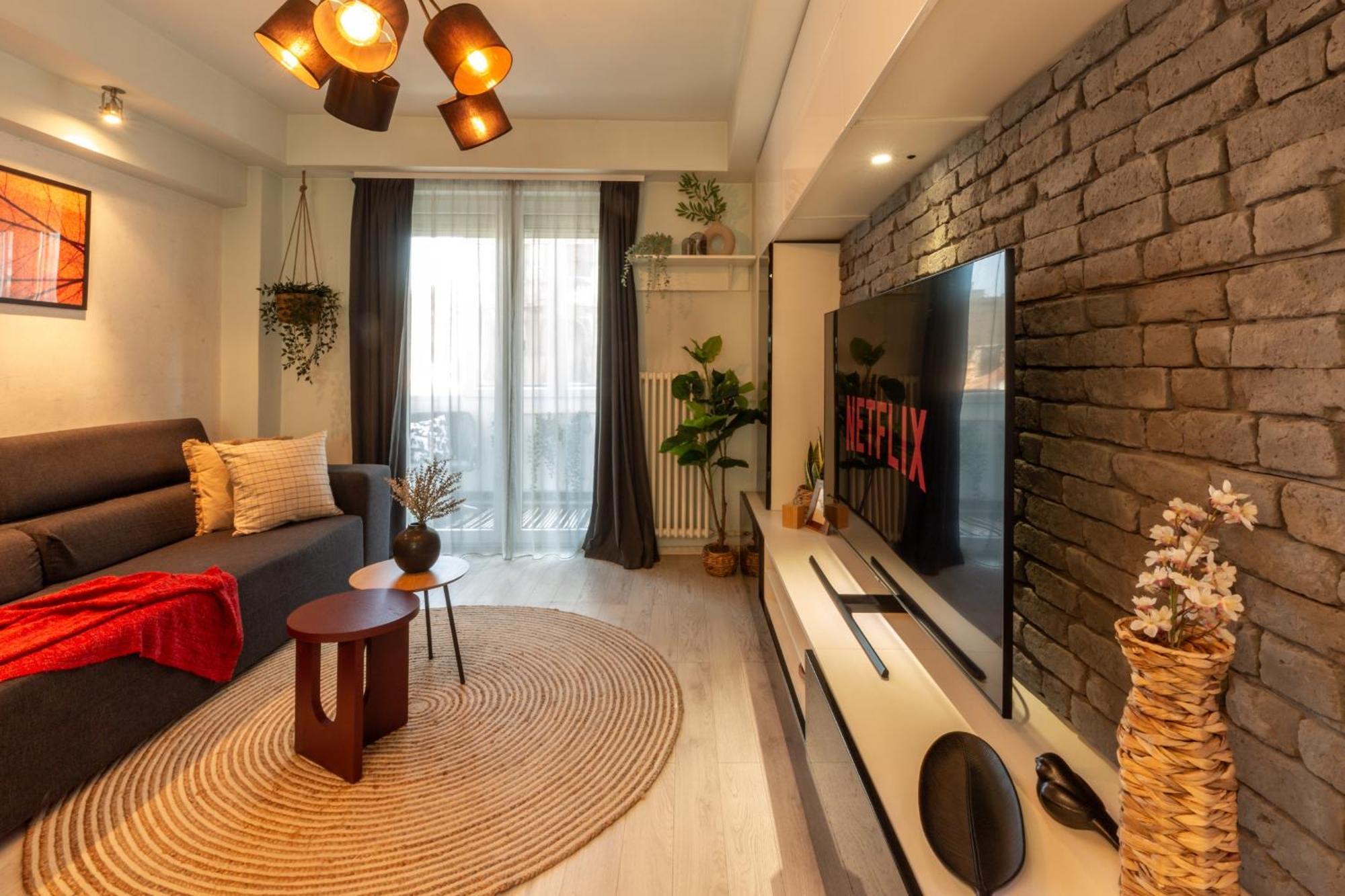 Modern 1Br Apt In The Old Town: The Perfect Choice Бухарест Экстерьер фото