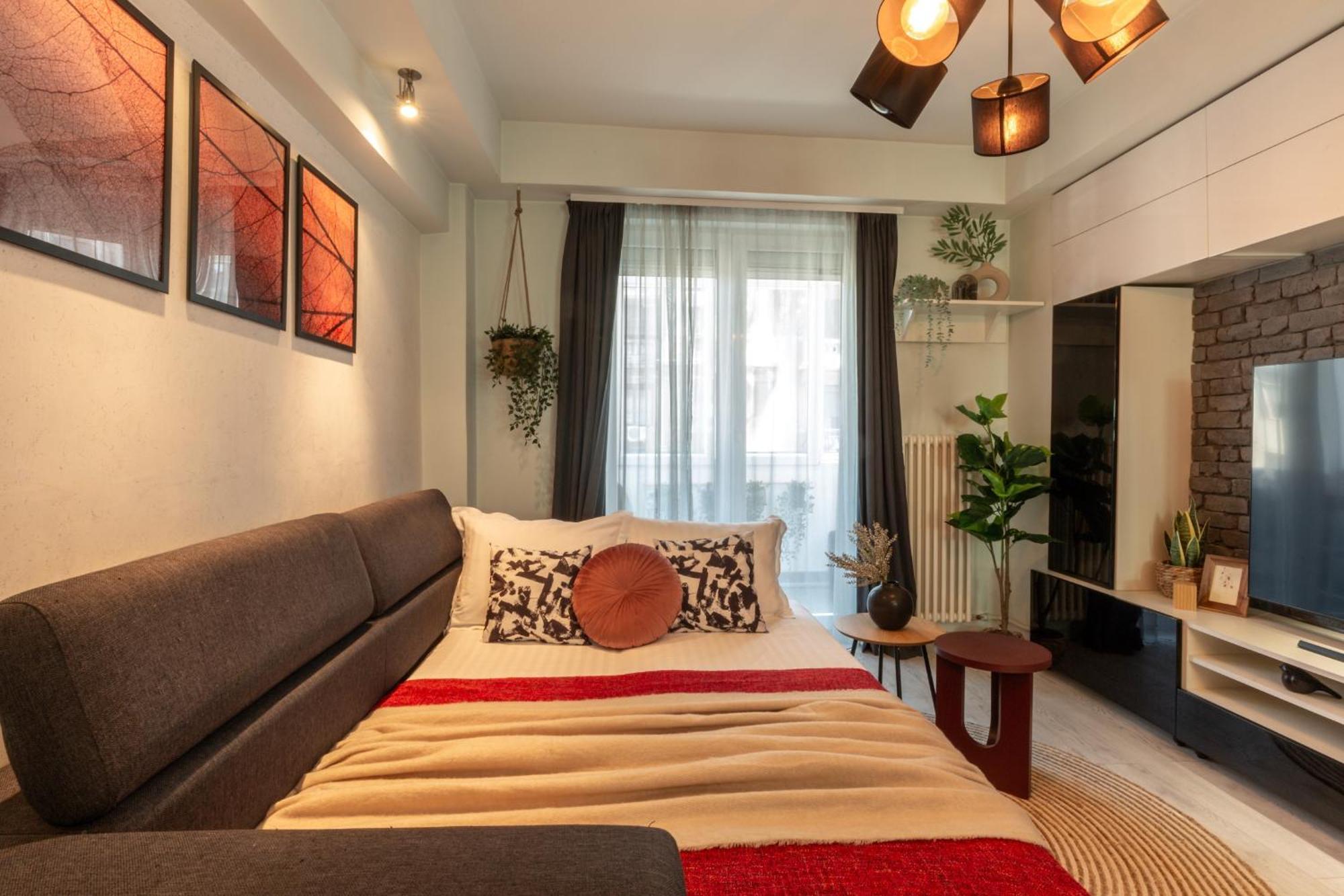 Modern 1Br Apt In The Old Town: The Perfect Choice Бухарест Экстерьер фото