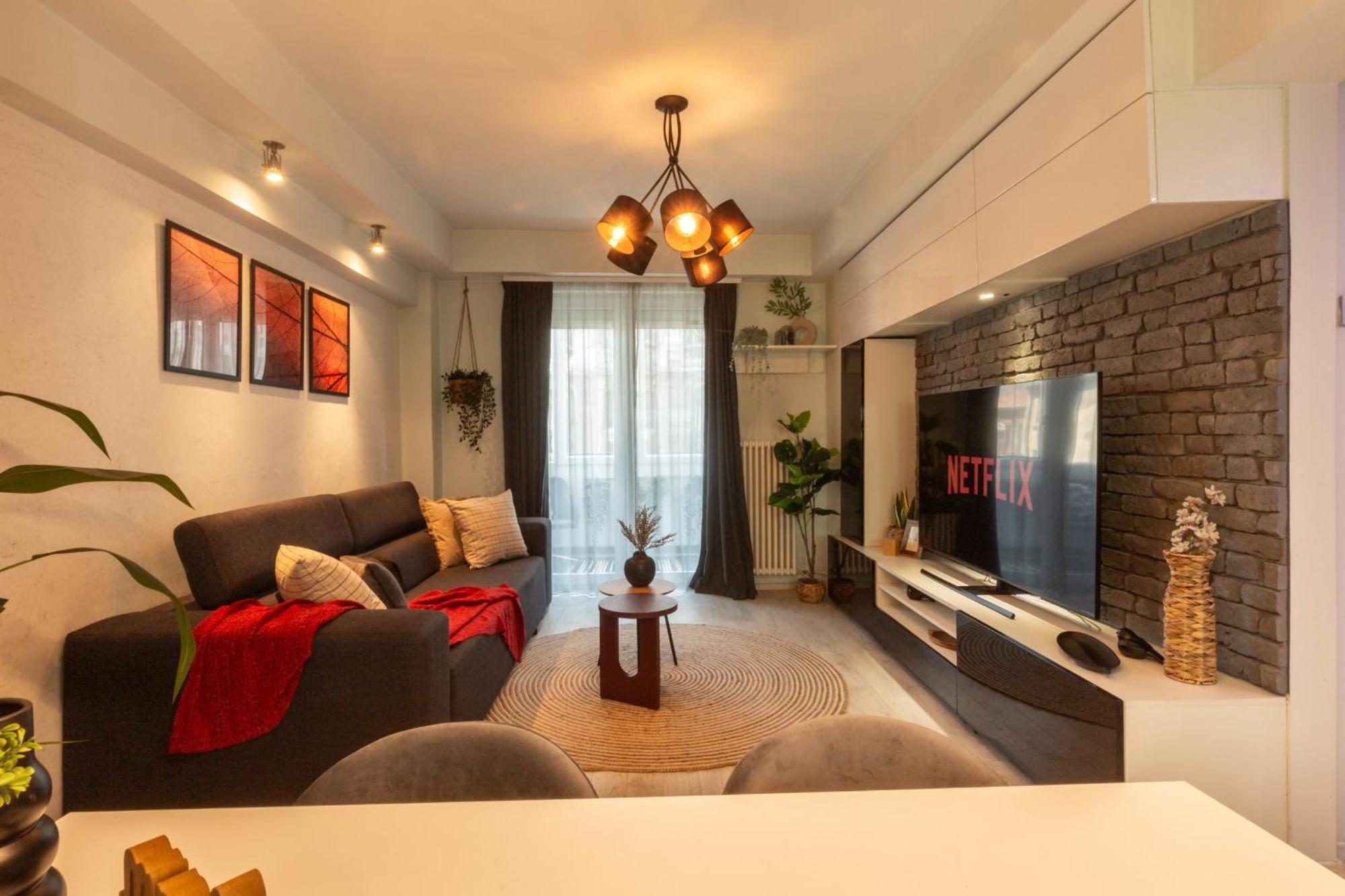 Modern 1Br Apt In The Old Town: The Perfect Choice Бухарест Экстерьер фото